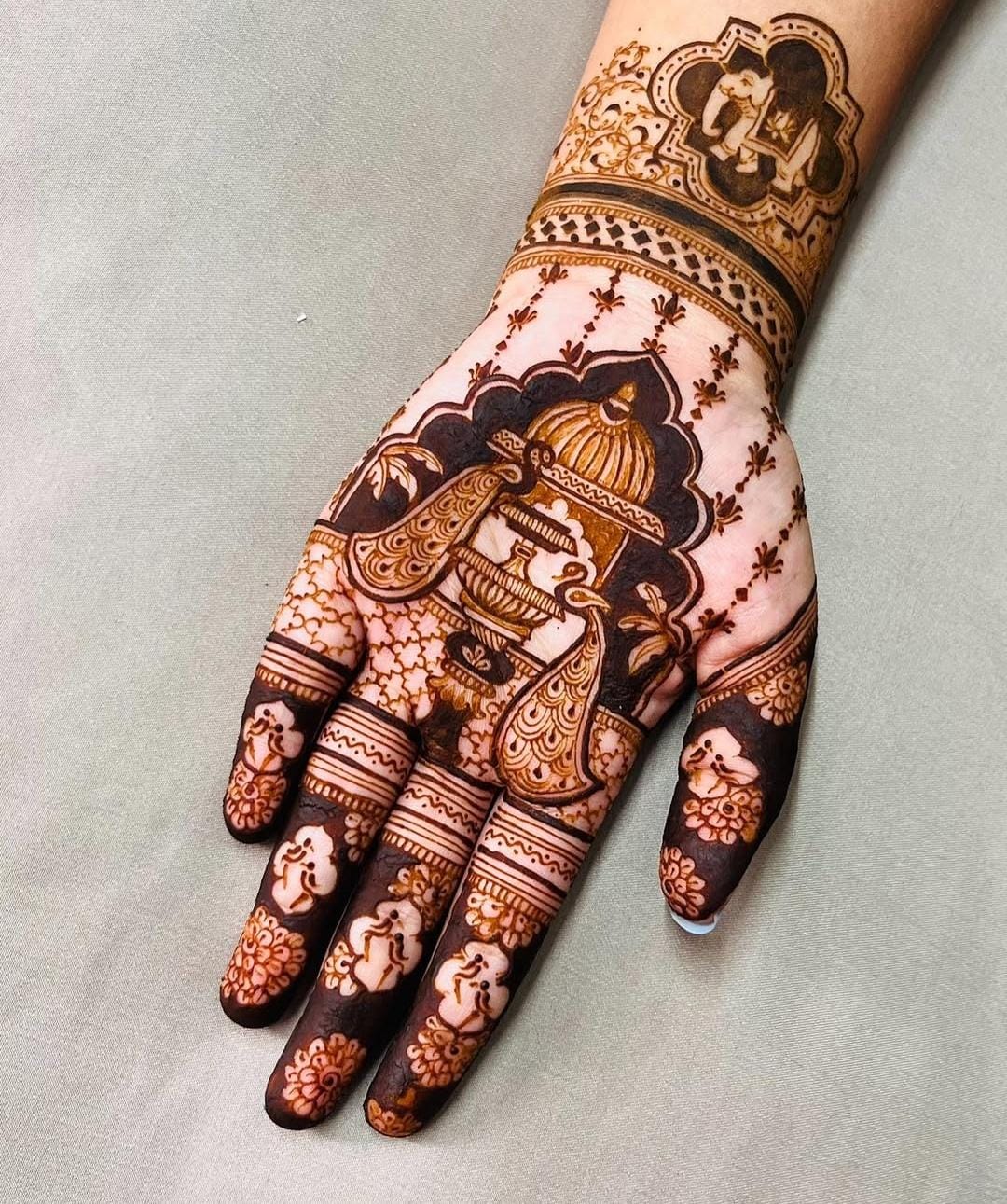 Another traditional Mehndi design for Gangaur and Teej.